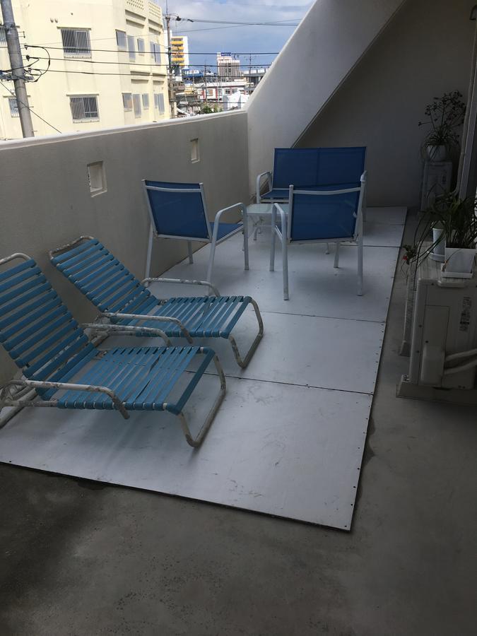 Okinawa Guesthouse Tt Koza מראה חיצוני תמונה