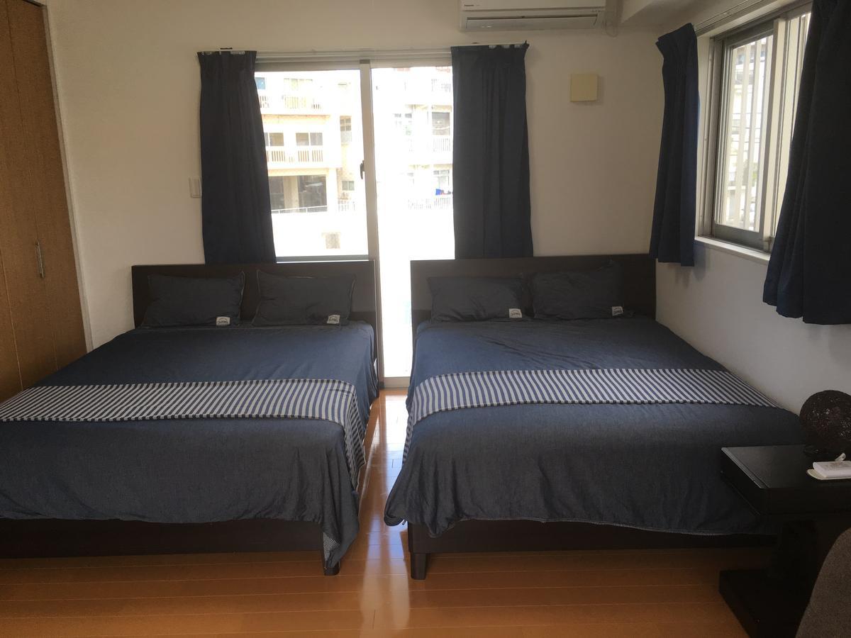 Okinawa Guesthouse Tt Koza מראה חיצוני תמונה