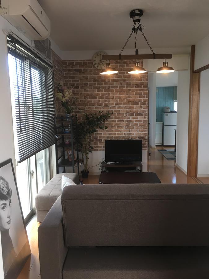 Okinawa Guesthouse Tt Koza מראה חיצוני תמונה